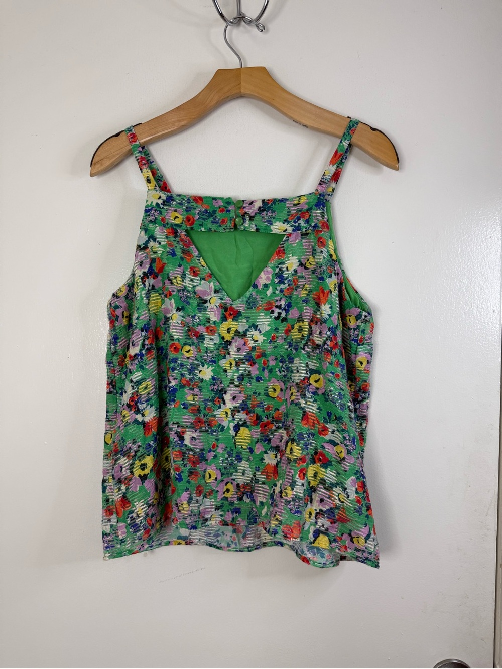 Maeve green, pink, red, yellow floral sleeveless keyhole back tank top. 10 - Picture 4 of 6